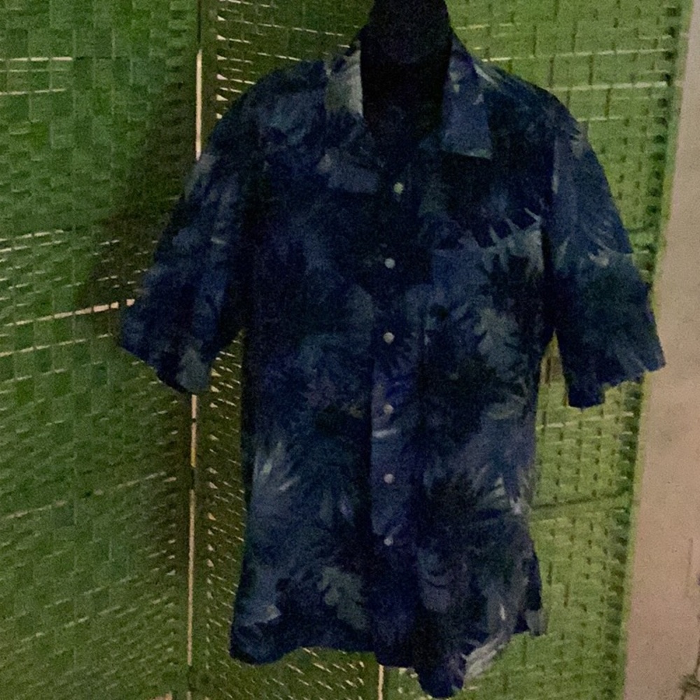 🌴NWOT Hawaiian Style Size Large Mens So  Fun to Wear Shirt Closet Must Have 🌴